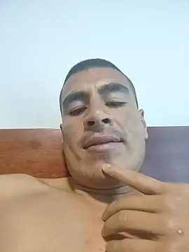 Snapshot of EdwiinR chatting on 03.23.26 EdwiinR online show from 03.23.26