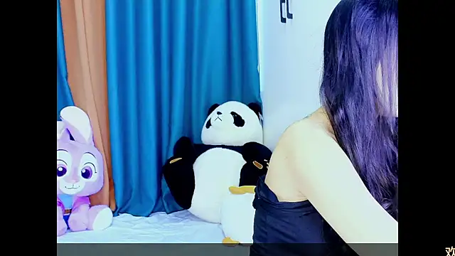 girllong520 online show from 04.04.26