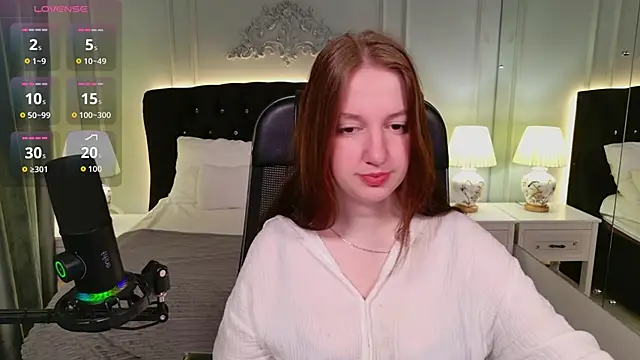 Elisabeth Binder online show from 06.04.26
