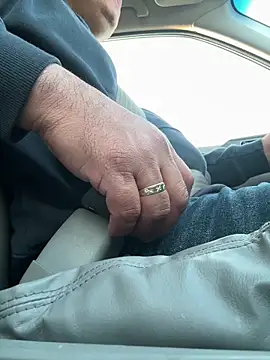 Snapshot of Crossroads5214 chatting on 03.31.26 Crossroads5214 online show from 03.31.26