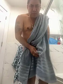 Snapshot of Crossroads5214 chatting on 04.09.26 Crossroads5214 online show from 04.09.26