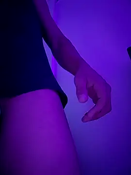 hpcouplee420 online show from 04.20.26