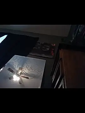 Snapshot of wesstfine chatting on 04.06.26 wesstfine online show from 04.06.26