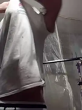 Snapshot of wesstfine chatting on 04.08.26 wesstfine online show from 04.08.26