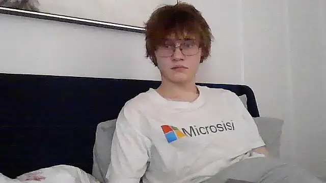 Snapshot of Varikco chatting on 03.24.26 Varikco online show from 03.24.26