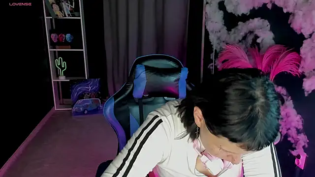 Amelia goth online show from 06.04.26