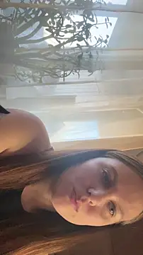 Snapshot of Milana5381 chatting on 03.25.26 Milana5381 online show from 03.25.26