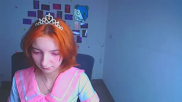 Snapshot of Butterfly_Milly chatting on 04.01.26 Butterfly Milly online show from 04.01.26