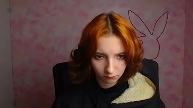 Snapshot of Butterfly_Milly chatting on 04.21.26 Butterfly Milly online show from 04.21.26