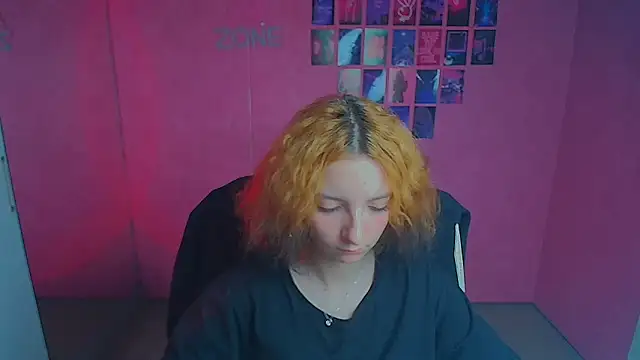 Snapshot of Butterfly_Milly chatting on 06.19.26 Butterfly Milly online show from 06.19.26