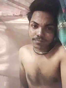 Snapshot of luck00y chatting on 03.24.26 luck00y online show from 03.24.26