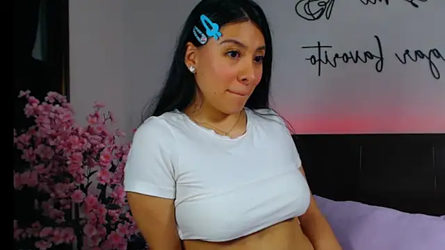 mila gomez  online show from 07.07.26