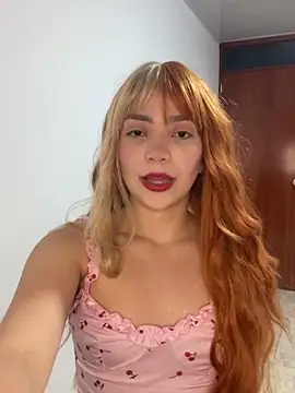 Snapshot of Catalina_bel chatting on 04.24.26 Catalina bel online show from 04.24.26