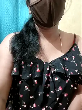 Snapshot of Latha_lovely chatting on 06.18.26 Latha lovely online show from 06.18.26