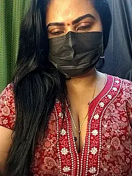 Snapshot of Anushka_flower chatting on 04.02.26 Anushka flower online show from 04.02.26