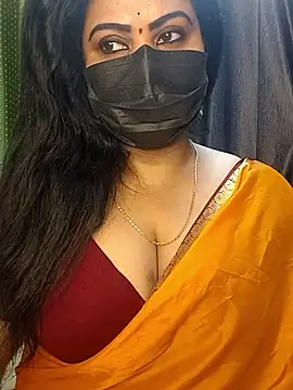 Snapshot of Anushka_flower chatting on 04.05.26 Anushka flower online show from 04.05.26