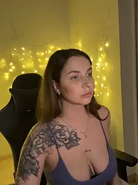 Grace Julia online show from 03.26.26