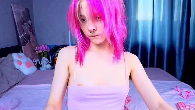 Snapshot of PerryKitty chatting on 06.19.26 PerryKitty online show from 06.19.26