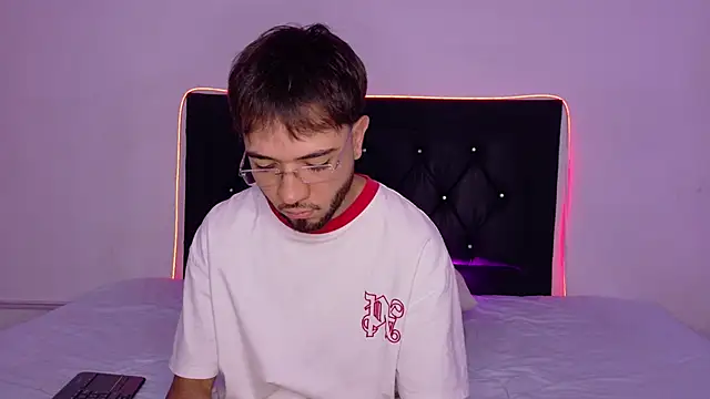 andymaxwell online show from 03.25.26