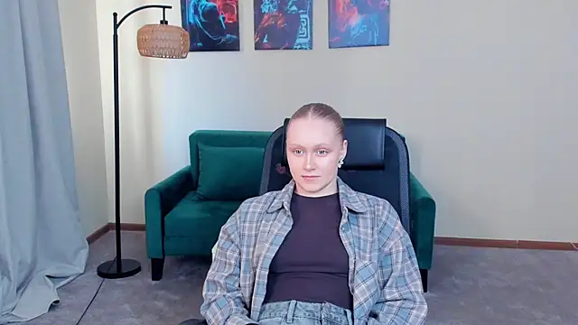 VestaBowmer online show from 03.28.26