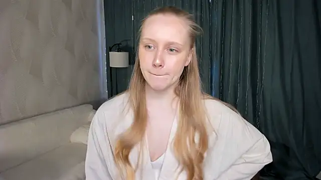 VestaBowmer online show from 04.06.26