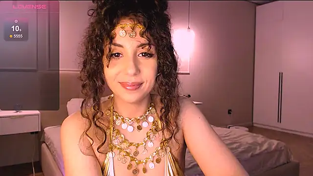 Snapshot of curly_jade_ chatting on 04.25.26 curly jade online show from 04.25.26