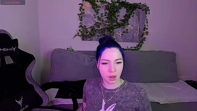 honey cherrry online show from 06.02.26