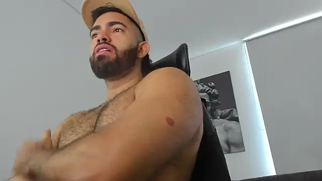 simonleon27 online show from 07.14.26