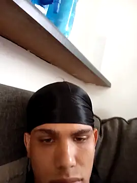 Snapshot of daddys_home69 chatting on 04.01.26 daddys home69 online show from 04.01.26