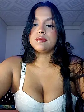 Kim roussee online show from 04.17.26