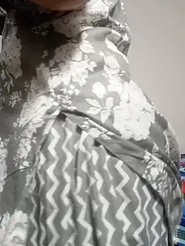 Sexyy Bhabhi 143 online show from 07.12.26