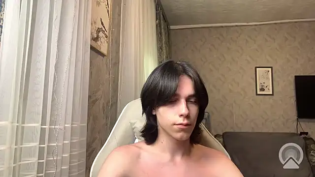 Snapshot of mason_silver chatting on 06.13.26 mason silver online show from 06.13.26