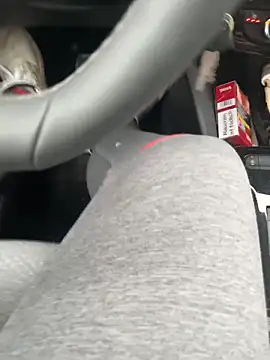 Neo60682 online show from 03.28.26