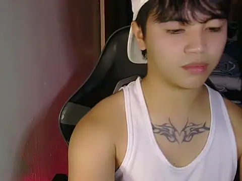 Snapshot of Untouchable_Bromancexxx chatting on 06.08.26 Untouchable Bromancexxx online show from 06.08.26