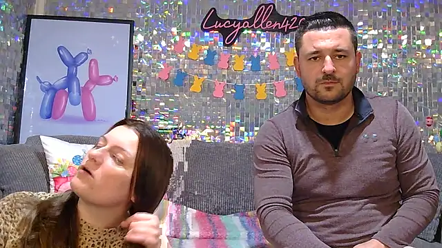 Snapshot of caraandcole chatting on 04.01.26 caraandcole online show from 04.01.26