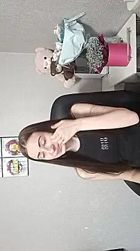 Snapshot of Linda_Mur_ chatting on 04.03.26 Linda Mur online show from 04.03.26