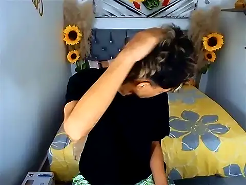 chris evans77 online show from 04.01.26