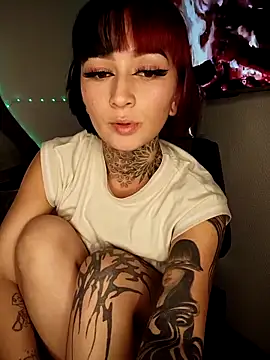 AmaraRossi online show from 04.21.26