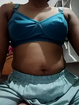 Snapshot of saxyangel chatting on 03.29.26 saxyangel online show from 03.29.26