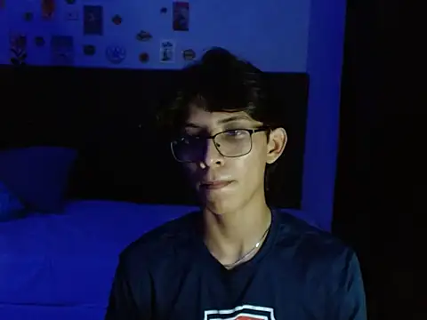 Snapshot of VazacGaming chatting on 05.18.26 VazacGaming online show from 05.18.26