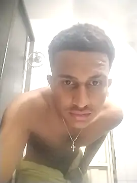 Snapshot of ianruiz02 chatting on 03.29.26 ianruiz02 online show from 03.29.26