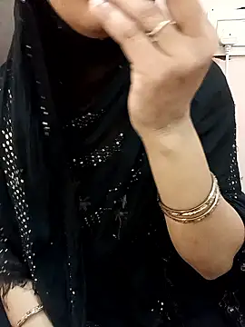 Miss Noor   online show from 05.22.26