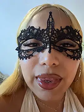 Maddyloveee online show from 06.23.26