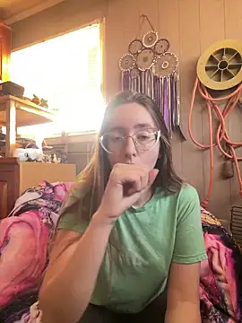 Snapshot of HoneyDripShow chatting on 03.29.26 HoneyDripShow online show from 03.29.26