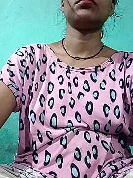 Snapshot of riyaa_sexyy chatting on 07.11.26 riyaa sexyy online show from 07.11.26