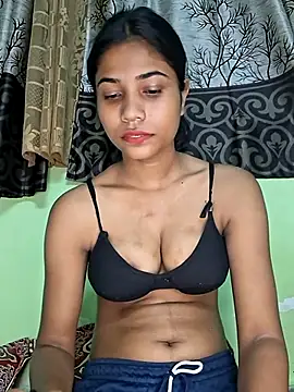 Snapshot of sexy__Valentine chatting on 05.16.26 sexy Valentine online show from 05.16.26