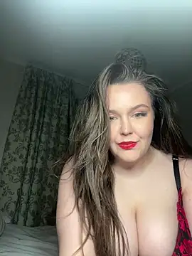 Snapshot of EnglishRoseAmateur chatting on 03.31.26 EnglishRoseAmateur online show from 03.31.26