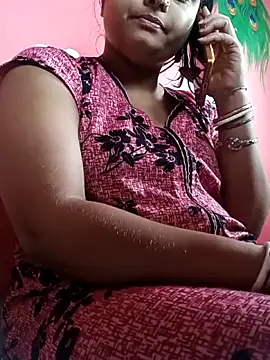 Snapshot of itz-liliroy chatting on 04.05.26 itz-liliroy online show from 04.05.26