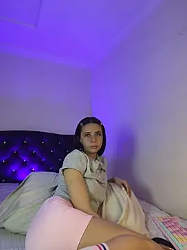 its Lia 1 online show from 06.03.26