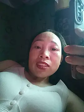 Snapshot of Vily-lonely chatting on 05.19.26 Vily-lonely online show from 05.19.26